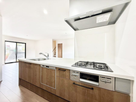 �L�b�`�� ���邳�ƊJ���������Ղ�ȃL�b�`���I  