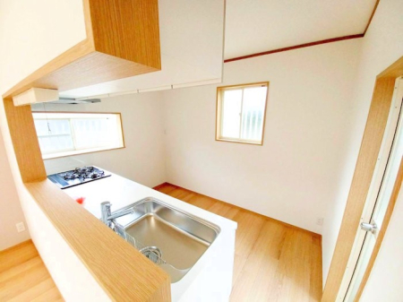 �L�b�`�� �����������������Ɗy�����Ȃ�A���K�ȃL�b�`�����