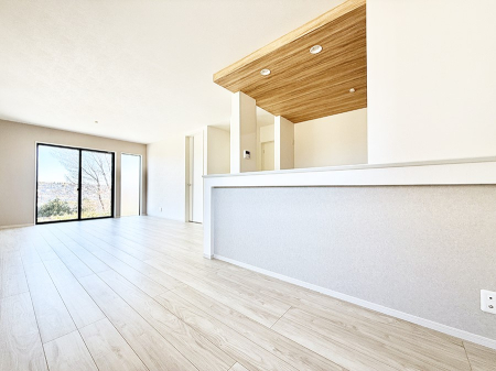 ���r���O �����������������Ɠ��ʂɂ���A�e���̋��