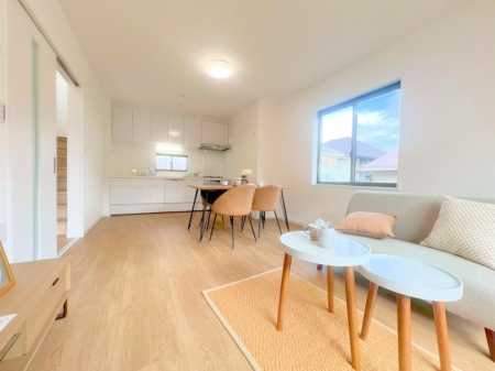 ���r���O ���������R�̌����������݁A���邢��Ԃ��L����܂�