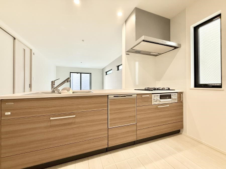 �L�b�`�� ���������y���݂ƐH�ׂ�K����͂���L�b�`��