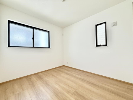 �q������ �ǂ��ɂȂɂ�u�����y���݂Ȏ����̂�����  