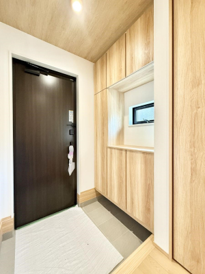 ���� �L�X�A�Y��Ȍ��ւł��q�l�����o�}��  