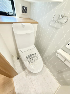 �g�C�� ���邭����������g�C��  