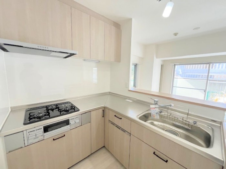 �L�b�`�� ����