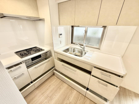 �L�b�`�� �����L�b�`���͖��邭���������y�����Ȃ����Ⴂ�܂�  