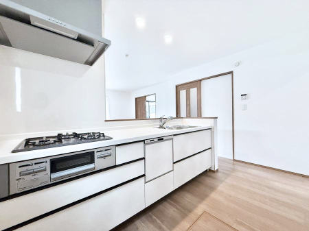 �L�b�`�� �����L�b�`���͖��邭�L���g���₷���ł��I���������y�����Ȃ����Ⴂ�܂�