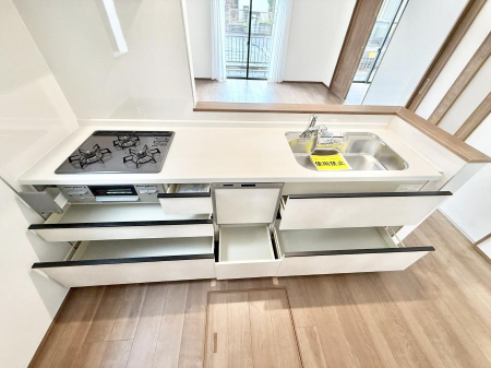 �L�b�`�� ���[�͖L�x�ȃV�X�e���L�b�`���ł��I