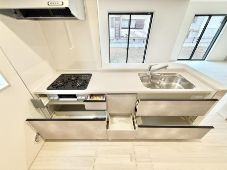 �L�b�`�� ���������[�͖L�x�ȃV�X�e���L�b�`���ł��I