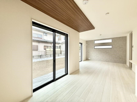 ���̑����� �������z�������˂����ޖ��邢LDK�͉Ƒ��ł̂�т芰���܂���  