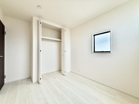 �q������ �����������̍D�݂ɍ��킹���C���e���A�𐮂��₷�����𔽉f�ł���ꏊ�ł�