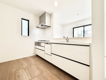 �L�b�`�� ��������b���[�܂�ΖʃL�b�`���I�Ƒ��Ƃ̉�b���͂��݂܂��I  