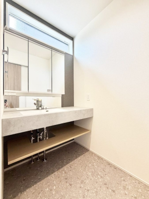 ���ʑ�E���ʏ� �������������Ő������̂�����ʏ�