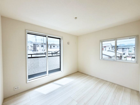 ���̑����� ������2�ʍ̌��Ŗ��邢�����I