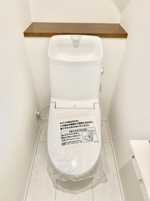 �g�C�� ���邭����������g�C��  