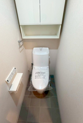 �g�C�� ���邭����������g�C��