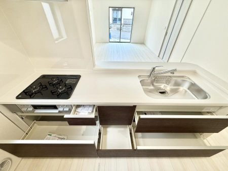 �L�b�`�� ���������[�͖L�x�ȃV�X�e���L�b�`���ł��I