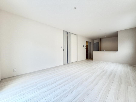 ���̑����� �������S���������ꏊ�A�������߂����郊�r���O