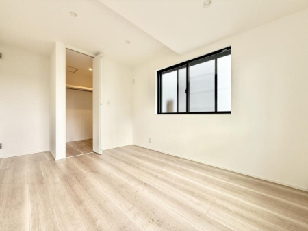 �Q�� �������v���C�x�[�g��ԂƂ��ĐÂ��ŗ�������������񋟂��Ă���܂�