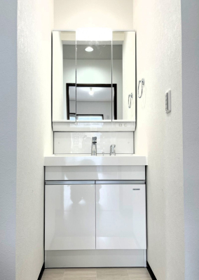 ���ʑ�E���ʏ� ����