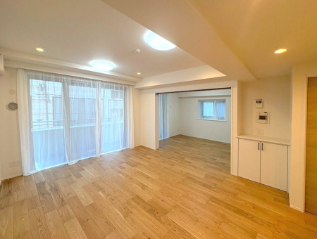 ���r���O �������z�������˂����ޖ��邢LDK�͉Ƒ��ł̂�т芰���܂�  