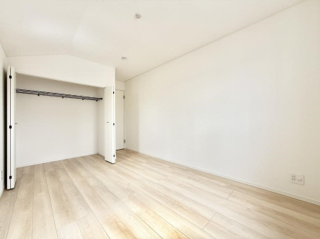 ���̑����� �������D��ŉ��₩�Ȏ��Ԃ��������