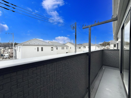 �o���R�j�[ ������ �G�߂̈ڂ낢����������J���I�ȋ�Ԃł�