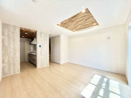 ���r���O �����������������Ɠ��ʂɂ���A�e���̋��