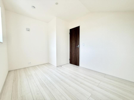 �Q�� ���������̔z�u��ʋC���̗ǂ��݌v�ŕ����̋�C�������炸�A��ɐV�N�ȋ�C������܂�