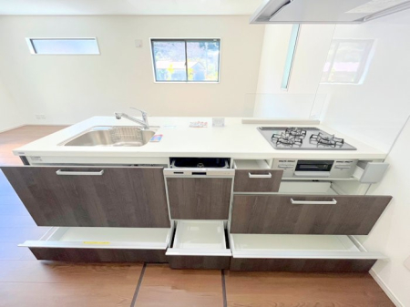 �L�b�`�� ���������[�͖L�x�ȃV�X�e���L�b�`���ł��I