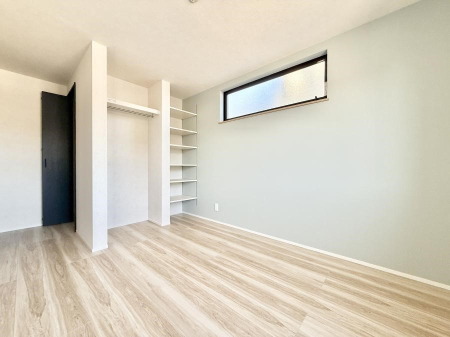 ���̑����� �����������b�N�X�ł���A���₩�ȕ��͋C�ł�