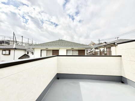 �o���R�j�[ �J���I�ȍL���Ő��󕨂����������łȂ����܂��܂Ȋy���ݕ����ł��܂�  