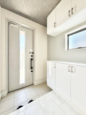 ���� ����