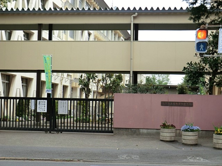 ���ӊ� ���w�Z 1200m ����s����l���w�Z