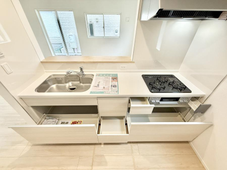 �L�b�`�� ���������[�͖L�x�ȃV�X�e���L�b�`���ł��I