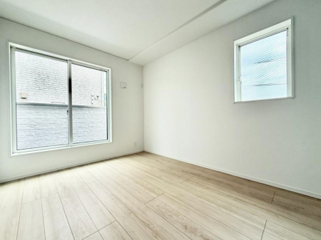 �q������ �������傫�ȑ��͊J����������A���邳�ʕ��o�b�`���ł�  