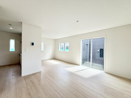 ���r���O ���������R�Ɖ�b�����܂��A�S�n�悢�ЂƂƂ�