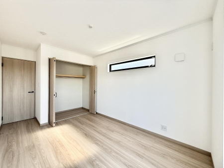 �q������ �������傫�Ȏ��[�ŉו����X�b�L���Еt���܂�  