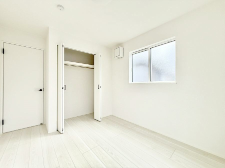 �q������ �������v���C�x�[�g��ԂƂ��ĐÂ��ŗ�������������񋟂��Ă���܂�