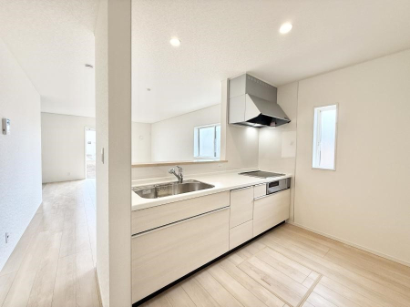 �L�b�`�� ��������b���[�܂�ΖʃL�b�`���I�Ƒ��Ƃ̉�b���͂��݂܂��I  