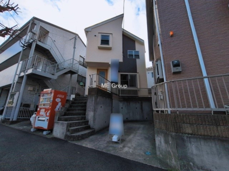 ���n�O�ώʐ^ �O�ρ��V������炵���n�܂�ꏊ�ŁA�Ƒ����J��[�߂�