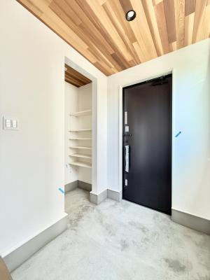 ���� �������~���������V���[�Y�C���N���[�N�I�J���O�֎ԁA�x�r�[�J�[���u���܂��I  