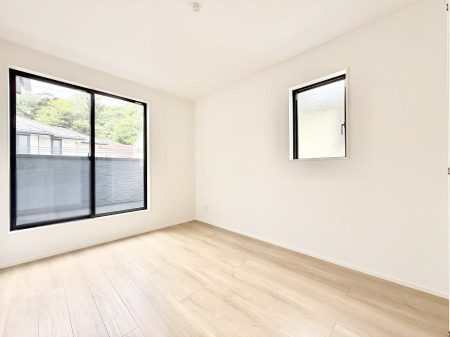 ���̑����� �傫�ȑ��͊J����������A���邳�ʕ��o�b�`���ł�  