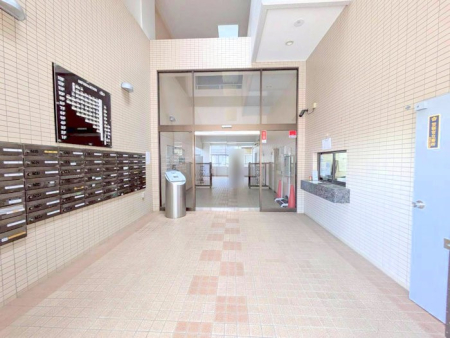 ���n�O�ώʐ^ �O�ρ��Ǘ��̍s���͂����G���g�����X�ň��S���ĕ�点����ł�