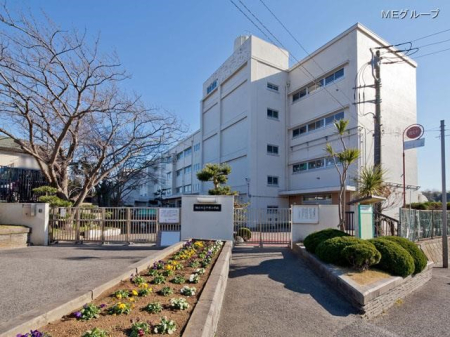 ���ӊ� ���w�Z 300m ���l�s����G���w�Z