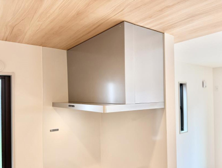 ���̑����� �ݔ����������̏��C����������C��ɗU������A�����I�ɔr�����ł��܂��B
