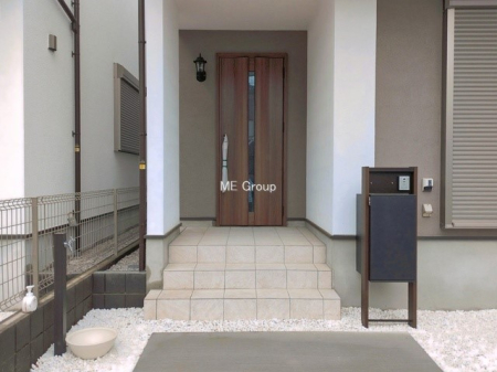 ���̑� �O�ρ���z�{�b�N�X�t���X�֎󂯂�����ƕs�ݎ������S�ł���  