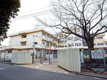 ���ӊ� ���w�Z 650m ���l�s���ӎR���w�Z