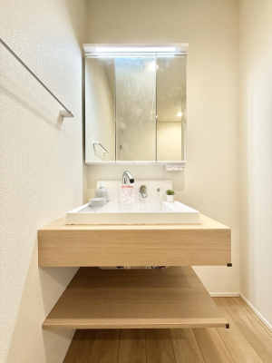 ���ʑ�E���ʏ� �������������Ő������̂�����ʏ�