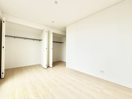 �q������ ����